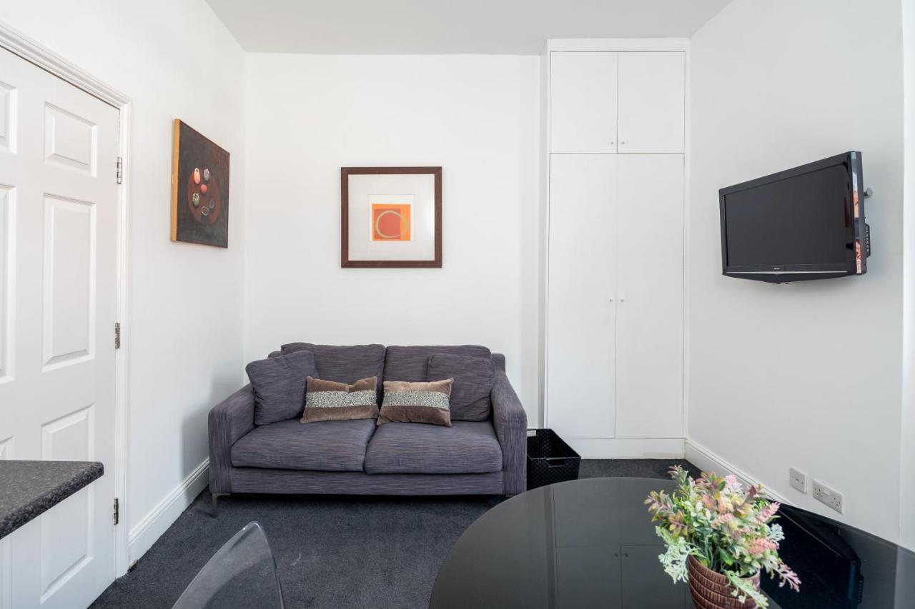 Cosy 1-Bed Flat On King'S Road In Chelsea, West London Apartment Exterior photo